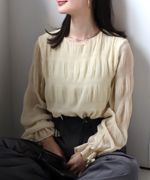 sakishimatokyo（サキシマトーキョー）の「シャーリングデザインブラウス（シャツ/ブラウス・レディース・ライトベージュ/ブラック・FREE）」の13枚目の写真