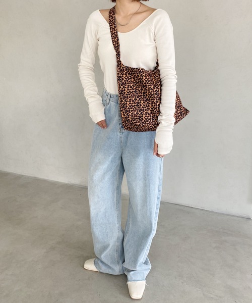 MYMOOD.（マイムード）の「【A4サイズ収納可】2WAYノットハンドル レオパードトートバッグ（トートバッグ・レディース・アイボリー/ブラウン・FREE）」の22枚目の写真