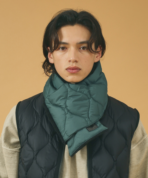 TAION（タイオン）の「【TAION /タイオン】MILITARY REVERSIBLE　SCARF/ミリタリーリバーシブルマフラー（マフラー・メンズ・ブラック系その他/ダークグリーン/カーキ/ブラック/その他1/ネイビー/グリーン系その他2/ダークベージュ・フリー）」の5枚目の写真