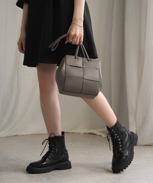 minia（ミニア）の「8ホールレースアップショート（ブーツ）」 - WEAR