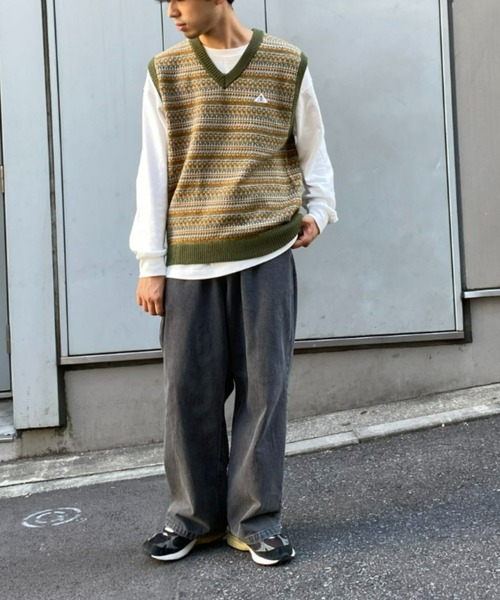 GEVACO（ゲバコ）の「【GEVACO】ジャガードニットベスト（ベスト・メンズ・ネイビー/ホワイト/カーキ・LARGE）」の5枚目の写真