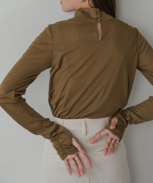 Bab（バブ）の「前後2WAYプチハイカットソー（Tシャツ/カットソー・レディース・ブルー/ブラック/オフホワイト/ブラウン/ライトグリーン・FREE）」の3枚目の写真