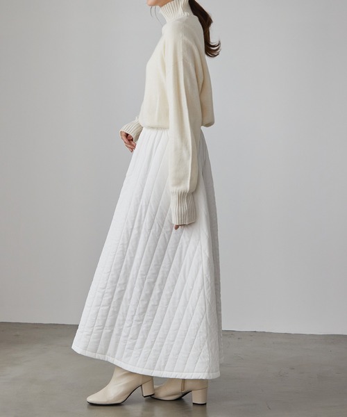 for/c（フォーシー）の「はっ水蓄熱中綿キルトフレアスカート