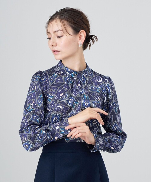 ANAYI(アナイ)の「タロットプリントスタンド ブラウス(シャツ/ブラウス・レディース・ネイビー・36/38)」の22枚目の写真