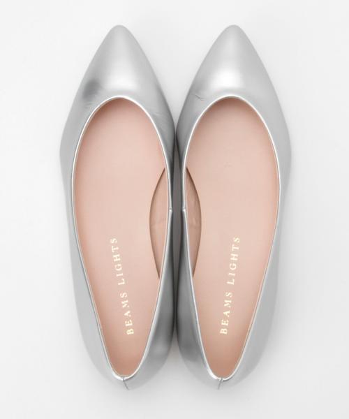 BEAMS LIGHTS Women's（ビームスライツ ウィメンズ）の「BEAMS LIGHTS / エナメルレザー ウェッジパンプス（パンプス・レディース・シルバー/ベージュ/ブラック・23.0cm/24.0cm/22.5cm/24.5cm/23.5cm）」の10枚目の写真