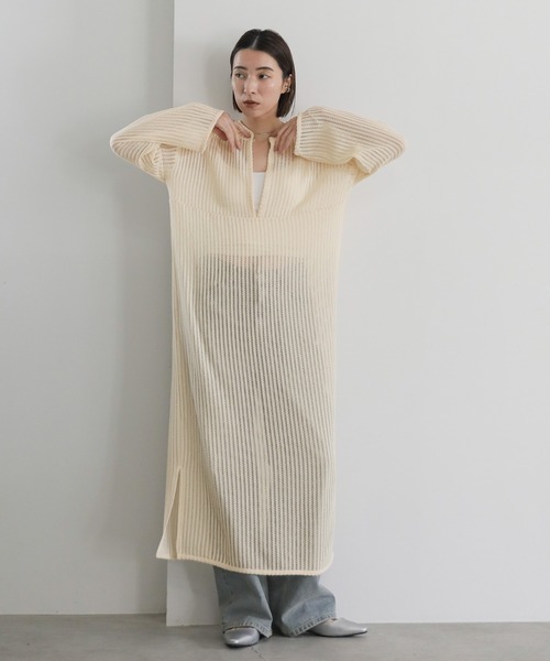 スタンドカラーメッシュサイドスリットワンピース（ワンピース