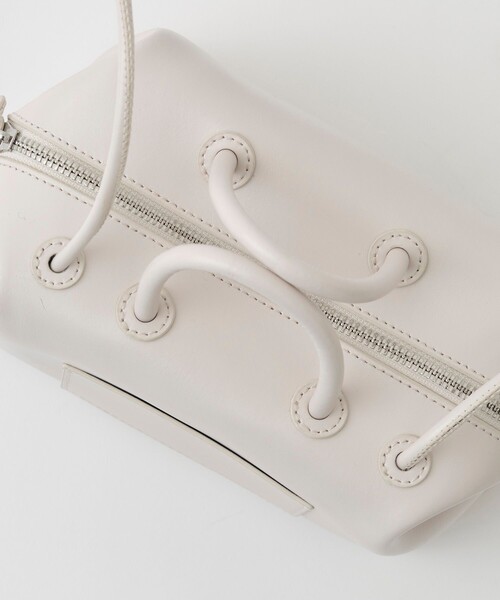 YAHKI(ヤーキ)の「【YAHKI/ヤーキ】YH-622/ミニボストンショルダーバッグ(ショルダーバッグ・レディース・アイボリー/ベージュ/ブラック・FREE)」の6枚目の写真