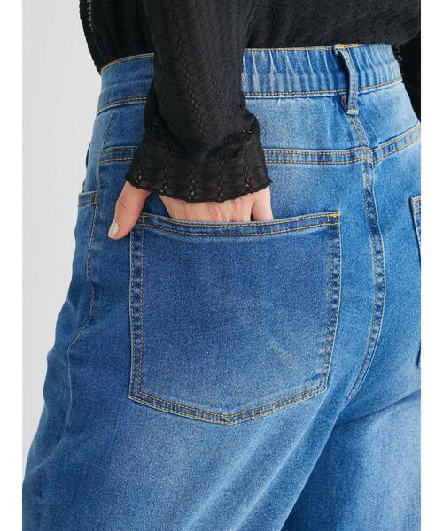 Green　Parks（グリーンパークス）の「GUMストレッチセンター切替テーパードデニムパンツ（デニムパンツ・レディース・ライトブルー/ブルー・L/M）」の7枚目の写真