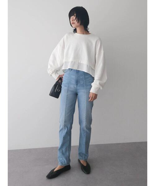 Green　Parks（グリーンパークス）の「GUMストレッチセンター切替テーパードデニムパンツ（デニムパンツ・レディース・ライトブルー/ブルー・L/M）」の21枚目の写真