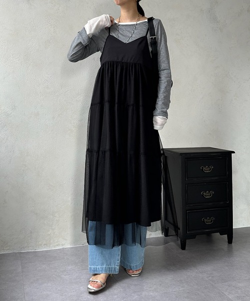 DouDou（ドゥドゥ）の「【WEB限定】チュールティアードキャミワンピース（ワンピース・レディース・ブラック/チャコールグレー・FREE）」の3枚目の写真