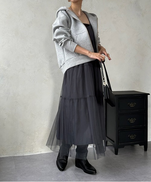 DouDou（ドゥドゥ）の「【WEB限定】チュールティアードキャミワンピース（ワンピース・レディース・ブラック/チャコールグレー・FREE）」の13枚目の写真