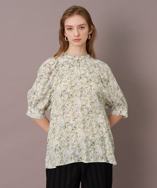 DRESSTERIOR（ドレステリア）の「【洗える/大人フェミニン】イペカフラワープリントボリュームスリーブブラウス（シャツ/ブラウス・レディース・ホワイト系3/チャコール・38/36/34）」の11枚目の写真