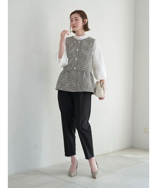 YECCA VECCA（イェッカヴェッカ）の「タックテーパードパンツ（その他パンツ・レディース・ライトベージュ/ブラック・M/S）」の18枚目の写真