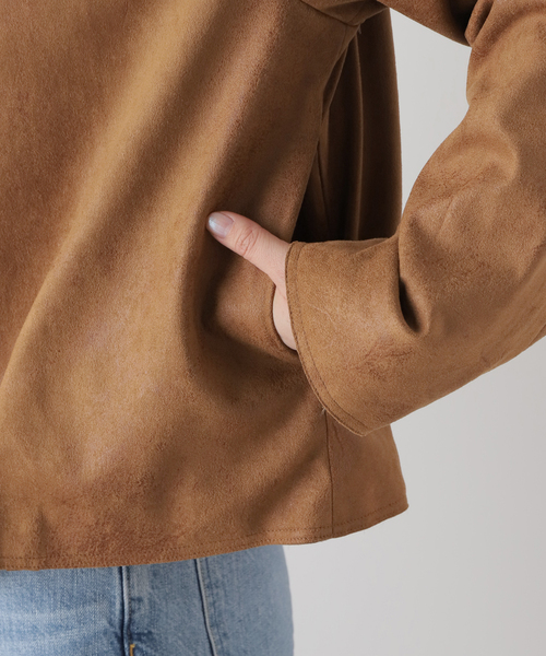 plage(プラージュ)の「Fake Suede Cropped ジャケット(その他アウター・レディース・キャメル・FREE)」の11枚目の写真