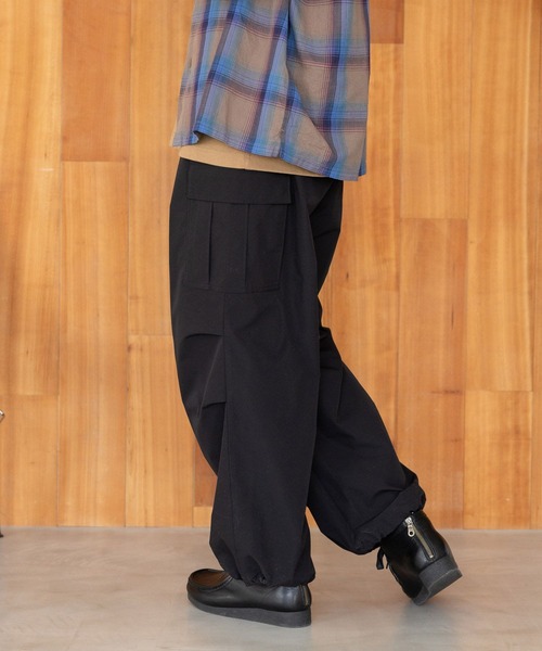 niko and...(ニコアンド)の「リップストップカーゴパンツ(カーゴパンツ・メンズ・オフホワイト/カーキ/ブラック・MEDIUM/LARGE)」の3枚目の写真