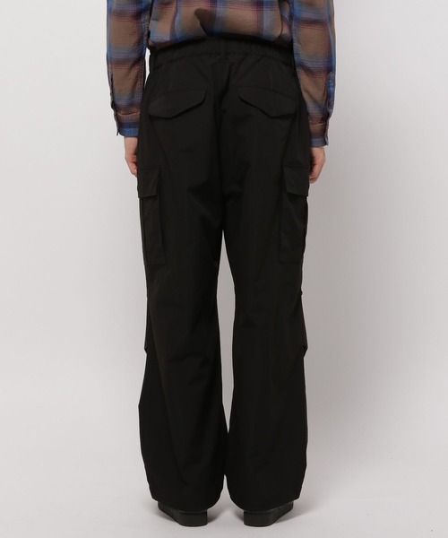 niko and...(ニコアンド)の「リップストップカーゴパンツ(カーゴパンツ・メンズ・オフホワイト/カーキ/ブラック・MEDIUM/LARGE)」の9枚目の写真