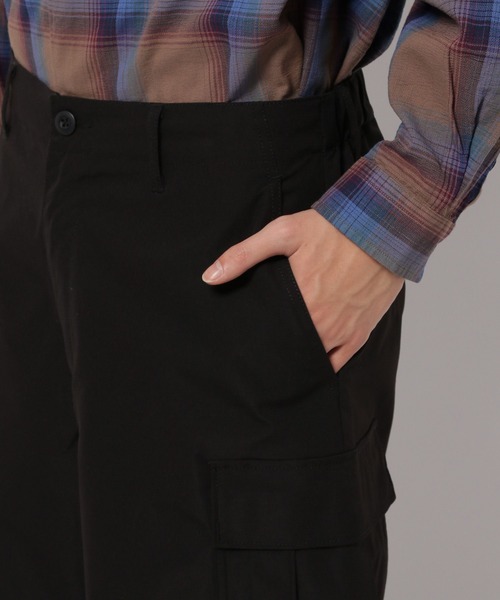 niko and...(ニコアンド)の「リップストップカーゴパンツ(カーゴパンツ・メンズ・オフホワイト/カーキ/ブラック・MEDIUM/LARGE)」の13枚目の写真