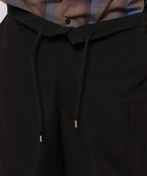 niko and...(ニコアンド)の「リップストップカーゴパンツ(カーゴパンツ・メンズ・オフホワイト/カーキ/ブラック・MEDIUM/LARGE)」の16枚目の写真