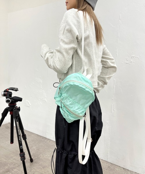 WHO'S WHO gallery（フーズフーギャラリー）の「【SLOPPY/スロッピー】ミニミニリュック（バックパック/リュック・レディース・ブラック/ライトグレー/オフホワイト/ミント/シルバー/ブラック系その他・FREE）」の16枚目の写真