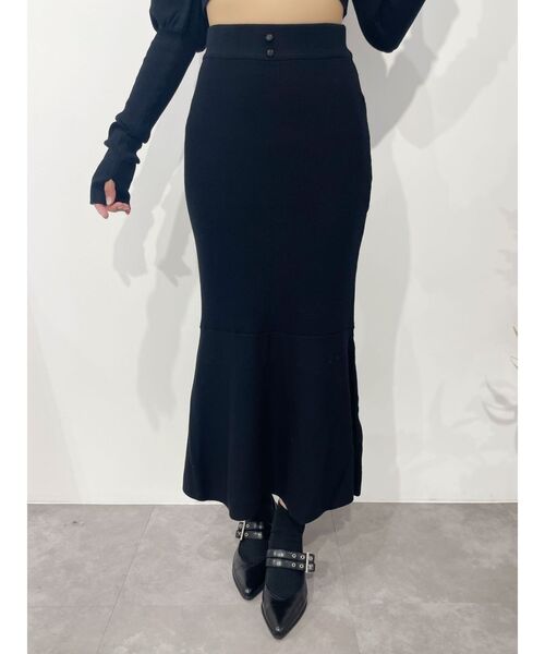 EATME(イートミー)の「ローズボタンマーメイドスカート(セットアップ可能)(スカート・レディース・ブラック・FREE)」の3枚目の写真