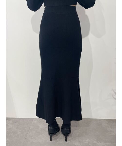 EATME(イートミー)の「ローズボタンマーメイドスカート(セットアップ可能)(スカート・レディース・ブラック・FREE)」の5枚目の写真