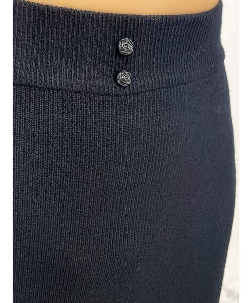 EATME(イートミー)の「ローズボタンマーメイドスカート(セットアップ可能)(スカート・レディース・ブラック・FREE)」の6枚目の写真