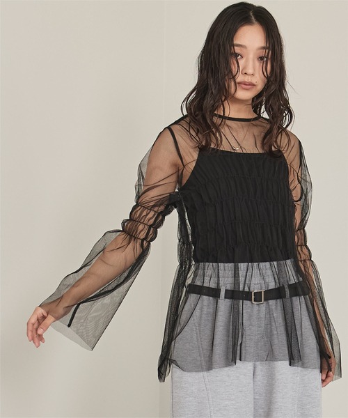 miette(ミエット)の「チュールシャーリングトップス(Tシャツ/カットソー・レディース・グレー/オフホワイト/ブラック・FREE)」の14枚目の写真