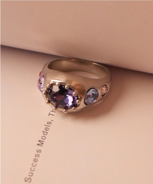 whim(ウィム)の「【NEW】Big Stone Embed Ring(リング・レディース・ゴールド/シルバー/シルバー系その他/ゴールド系その他・#9/#13)」の2枚目の写真