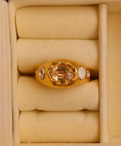 whim(ウィム)の「【NEW】Big Stone Embed Ring(リング・レディース・ゴールド/シルバー/シルバー系その他/ゴールド系その他・#9/#13)」の13枚目の写真