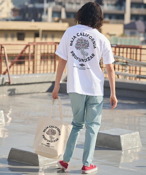 CAMBIO（カンビオ）の「mt8933- ビッグシルエットプリントTシャツ（BAJA CALFORNIA）（Tシャツ/カットソー・メンズ・グレー/ホワイト/ブルー系その他・S/M/L/XL）」の13枚目の写真