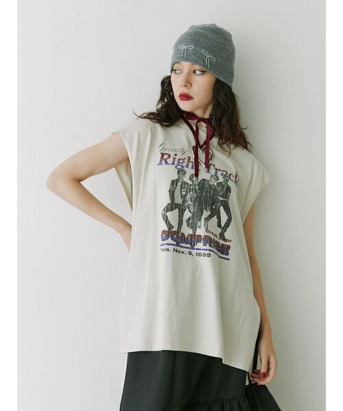 jouetie(ジュエティ)の「ヴィンテージグラフィックノースリーブTシャツ(Tシャツ/カットソー・レディース・ブラック/アイボリー/ブルー・MEDIUM)」の15枚目の写真