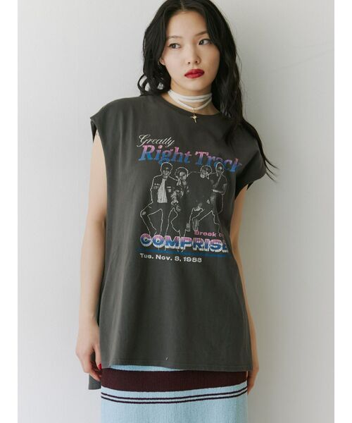 jouetie(ジュエティ)の「ヴィンテージグラフィックノースリーブTシャツ(Tシャツ/カットソー・レディース・ブラック/アイボリー/ブルー・MEDIUM)」の9枚目の写真