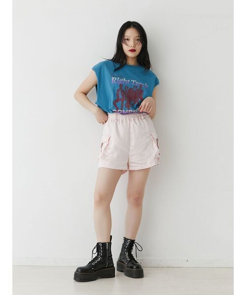 jouetie(ジュエティ)の「ヴィンテージグラフィックノースリーブTシャツ(Tシャツ/カットソー・レディース・ブラック/アイボリー/ブルー・MEDIUM)」の20枚目の写真