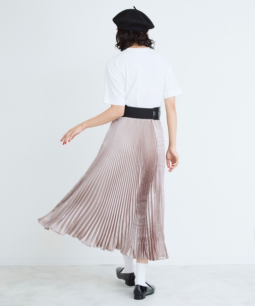 Narcissus（ナルシス）の「メタリックプリーツスカート（スカート・レディース・ベージュ/ブラック・FREE）」の14枚目の写真