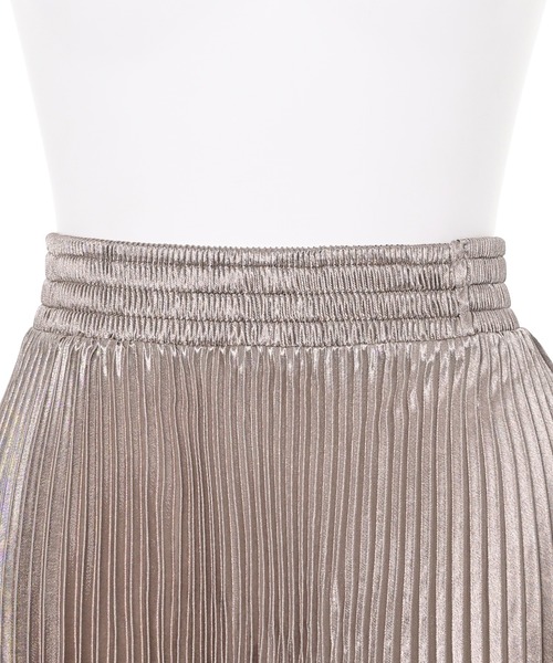 Narcissus（ナルシス）の「メタリックプリーツスカート（スカート・レディース・ベージュ/ブラック・FREE）」の5枚目の写真