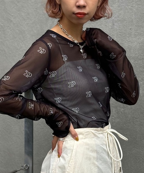 CIAOPANIC(チャオパニック)の「CP総柄ロゴシアーTEE(Tシャツ/カットソー・レディース・グレー/ブラック/ホワイト・FREE)」の2枚目の写真