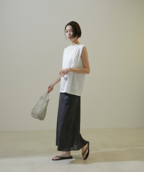 SALON adam et rope'（サロン アダム エ ロペ）の「プリマベールショルダータックノースリーブプルオーバー［UVケア・洗える］（Tシャツ/カットソー・レディース・ホワイト/チャコールグレー/ブラック/ピンク・FREE）」の12枚目の写真