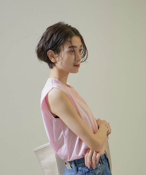 SALON adam et rope'（サロン アダム エ ロペ）の「プリマベールショルダータックノースリーブプルオーバー［UVケア・洗える］（Tシャツ/カットソー・レディース・ホワイト/チャコールグレー/ブラック/ピンク・FREE）」の19枚目の写真