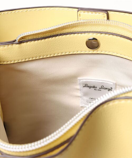 Legato Largo（レガートラルゴ）の「Legato Largo / かるいかばん　縦型ショルダー / LG-P0116（ショルダーバッグ・レディース・ブラック/アイボリー/ベージュ/ラベンダー/イエロー/キャメル/ベージュ系その他/オリーブ/ライトブルー・ONESIZE）」の19枚目の写真