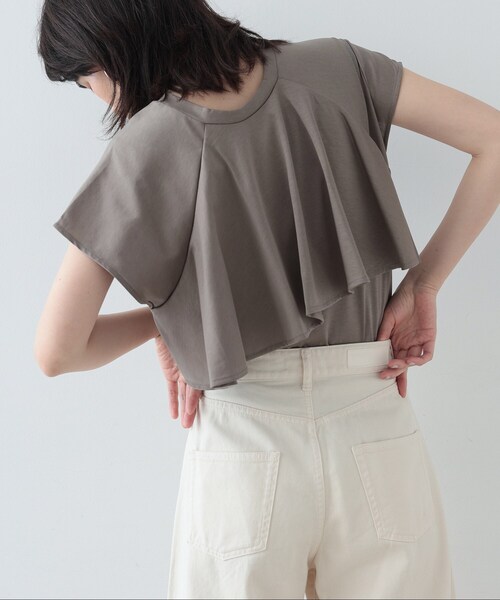 GALLEST(ギャレスト)の「◆2WAYラッフルカットソー(Tシャツ/カットソー・レディース・ホワイト/ブラウン系その他/ブラック・38)」の3枚目の写真