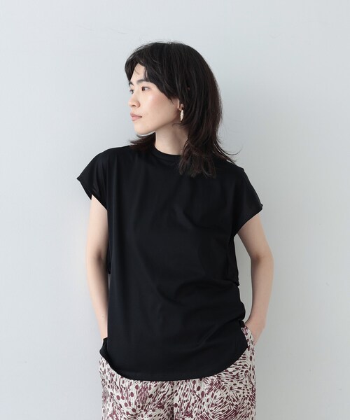 GALLEST(ギャレスト)の「◆2WAYラッフルカットソー(Tシャツ/カットソー・レディース・ホワイト/ブラウン系その他/ブラック・38)」の6枚目の写真