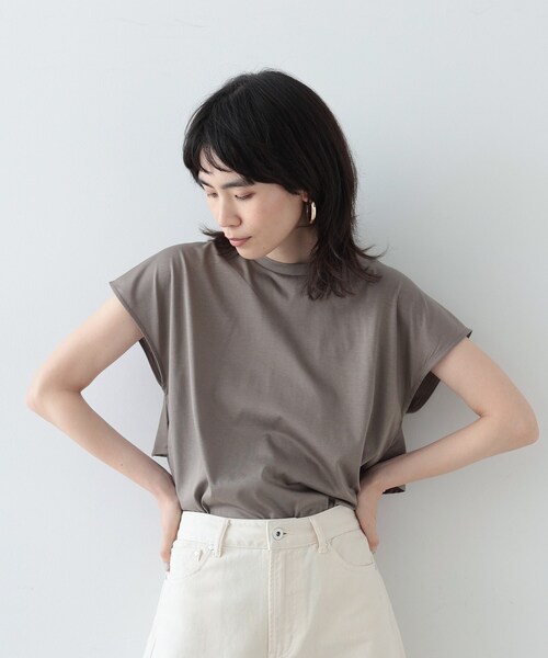 GALLEST(ギャレスト)の「◆2WAYラッフルカットソー(Tシャツ/カットソー・レディース・ホワイト/ブラウン系その他/ブラック・38)」の16枚目の写真