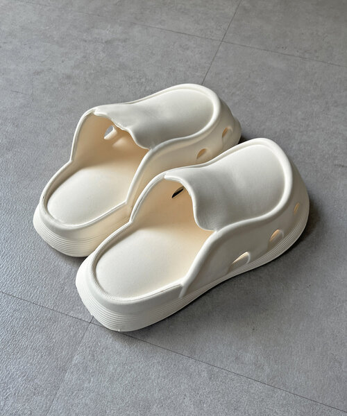 CPCM（シーピーシーエム）の「EVAクロッグサンダル（サンダル・メンズ・アイボリー/ブラック・X-SMALL/SMALL/LARGE/MEDIUM）」の11枚目の写真