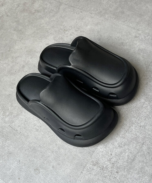 CPCM（シーピーシーエム）の「EVAクロッグサンダル（サンダル・メンズ・アイボリー/ブラック・X-SMALL/SMALL/LARGE/MEDIUM）」の4枚目の写真