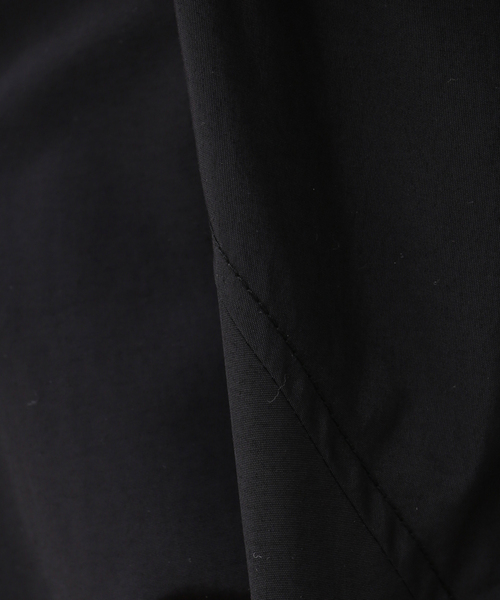 EDIFICE（エディフィス）の「ARAKI LUI 別注 トレーニング ブルゾン（ブルゾン・メンズ・ネイビー/ブラック・LARGE/MEDIUM）」の19枚目の写真