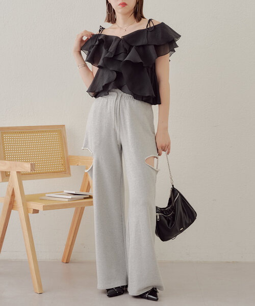 Chico（チコ）の「サイドスリットピグメントスウェットパンツ（スウェットパンツ・レディース・ブラック/グレー/ホワイト/ブルー系その他・FREE/0）」の17枚目の写真