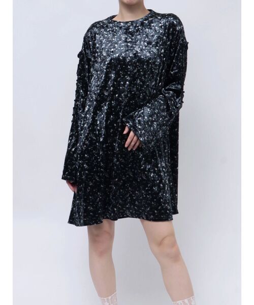 merry jenny（メリージェニー）の「flowerベロアミニワンピース