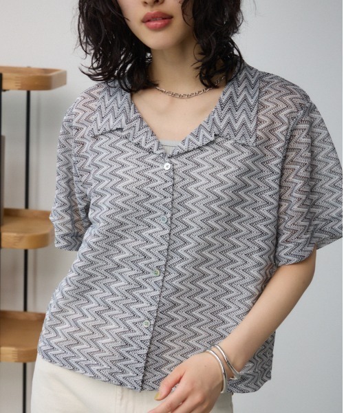 AZUL by moussy(アズールバイマウジー)の「ガラアミカーディガン(カーディガン/ボレロ・レディース・ブラウン/ブラック・FREE)」の1枚目の写真