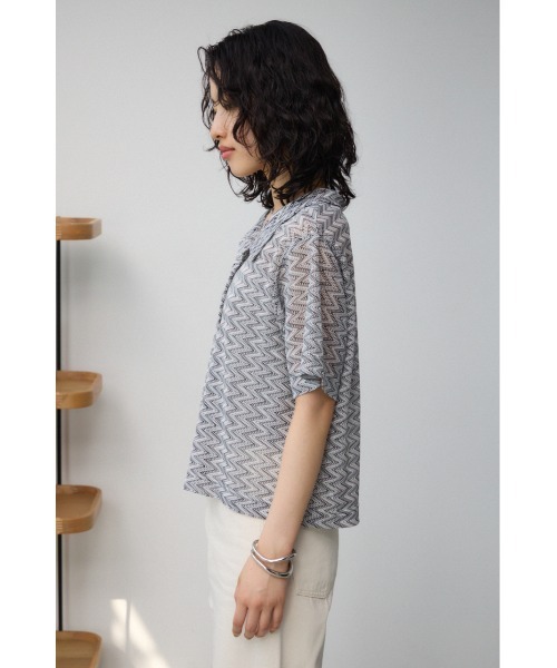 AZUL by moussy(アズールバイマウジー)の「ガラアミカーディガン(カーディガン/ボレロ・レディース・ブラウン/ブラック・FREE)」の3枚目の写真