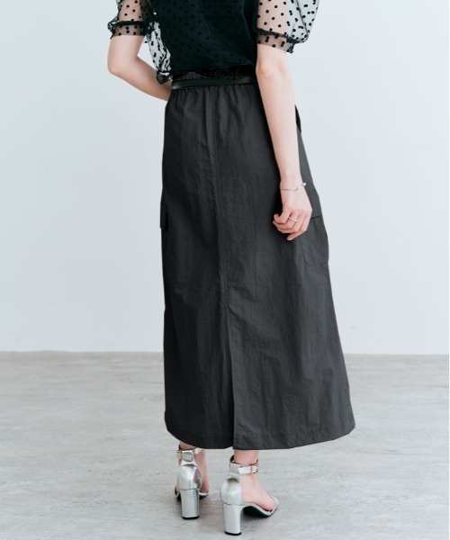kirakiraShop(キラキラショップ)の「ドロスト ナイロン カーゴ スカート(スカート・レディース・ブラック/チャコール/カーキ/ベージュ・S/M/L)」の17枚目の写真